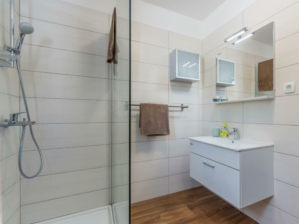 Holiday Home Villa Joy By Interhome Novigrad Istria エクステリア 写真