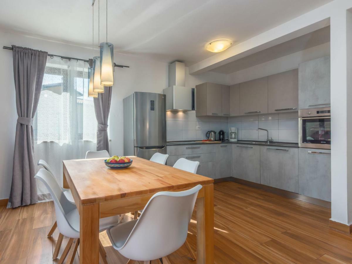 Holiday Home Villa Joy By Interhome Novigrad Istria エクステリア 写真
