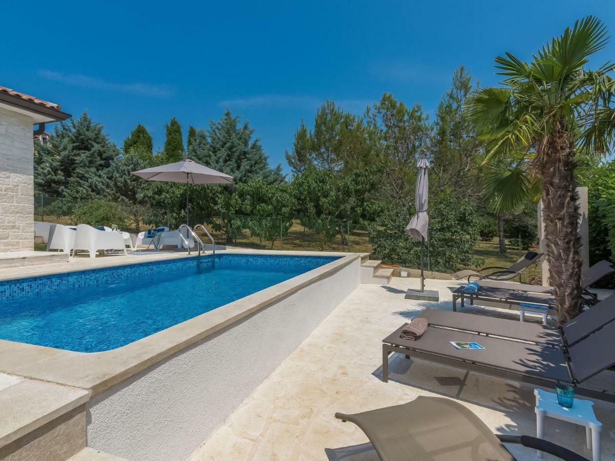 Holiday Home Villa Joy By Interhome Novigrad Istria エクステリア 写真