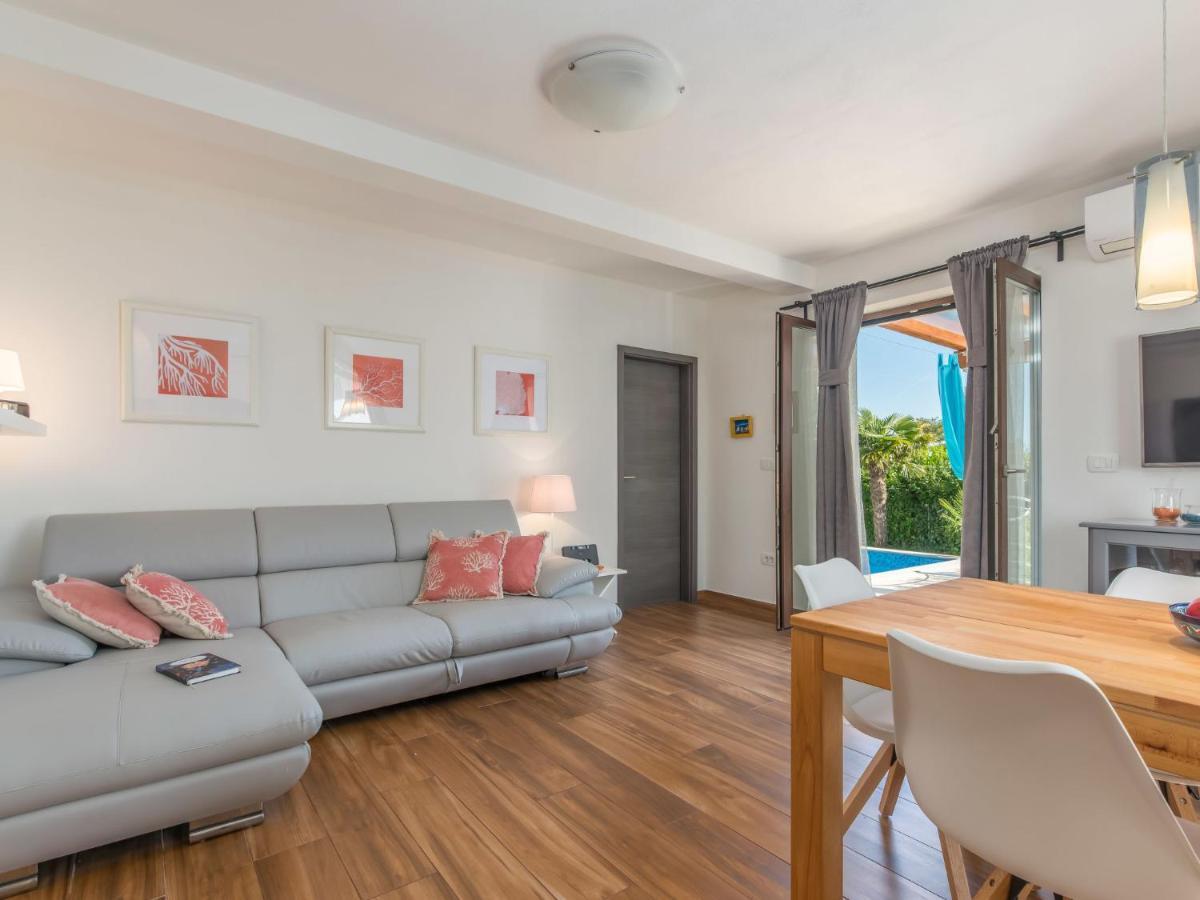 Holiday Home Villa Joy By Interhome Novigrad Istria エクステリア 写真